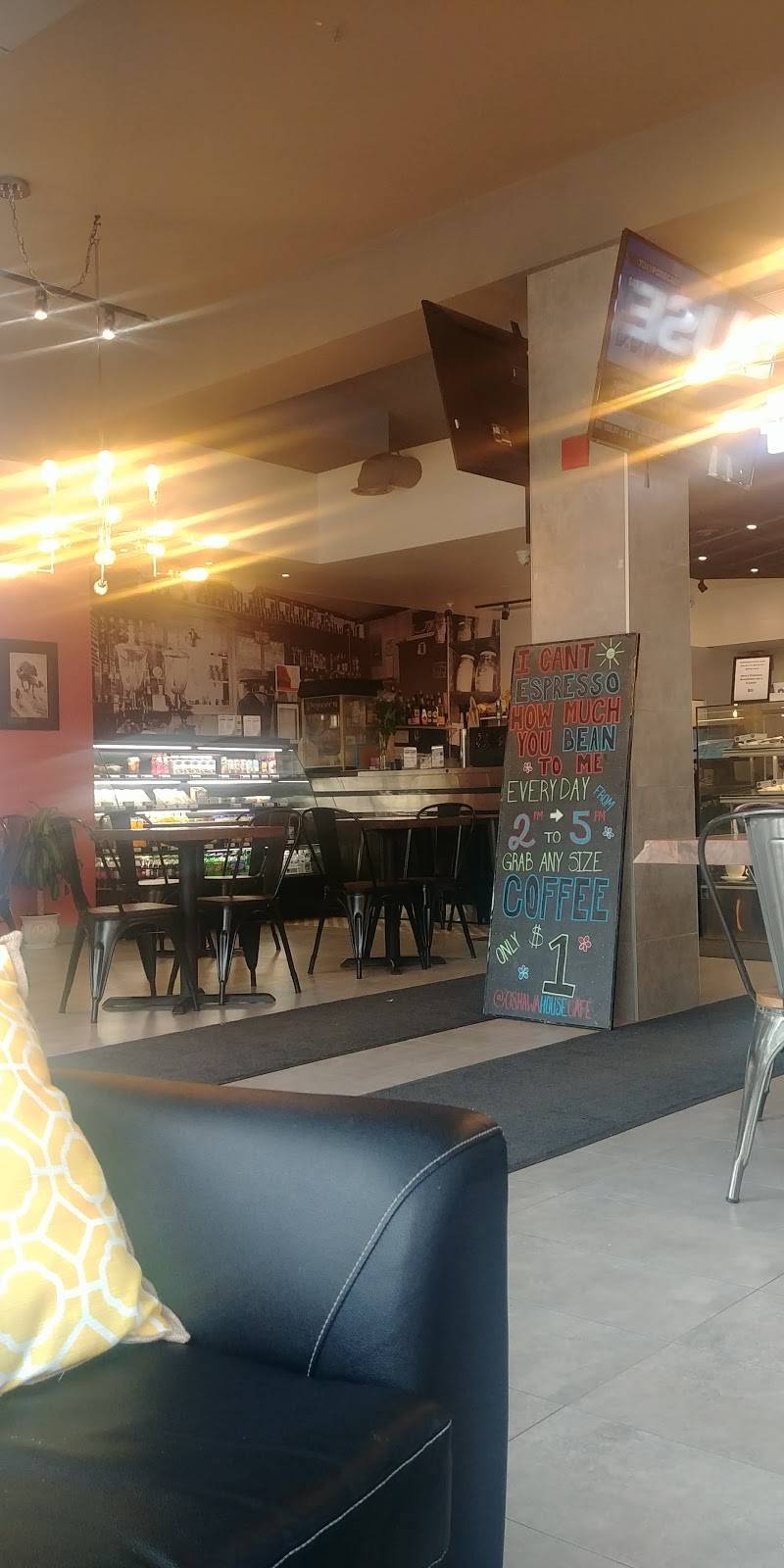 Cafe Oshawa House | restaurant | 62 King St W, Oshawa, ON L1H 1A6, Canada | 9052407355 OR +1 905-240-7355