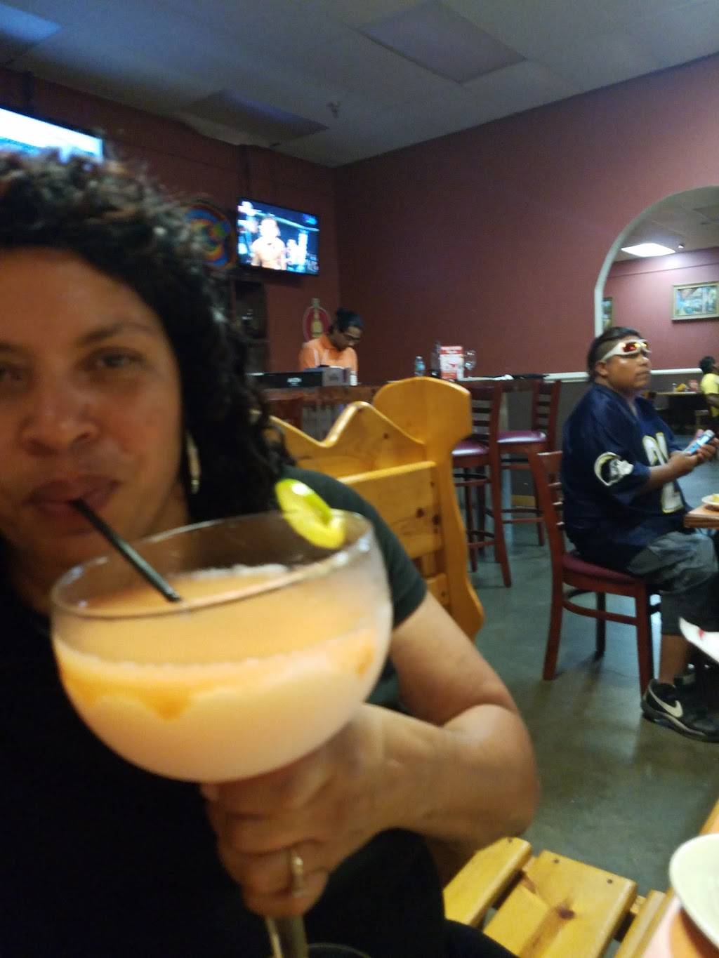 El Mexicano | restaurant | 1102 E Admiral Doyle Dr #17, New Iberia, LA 70560, USA | 3373657272 OR +1 337-365-7272