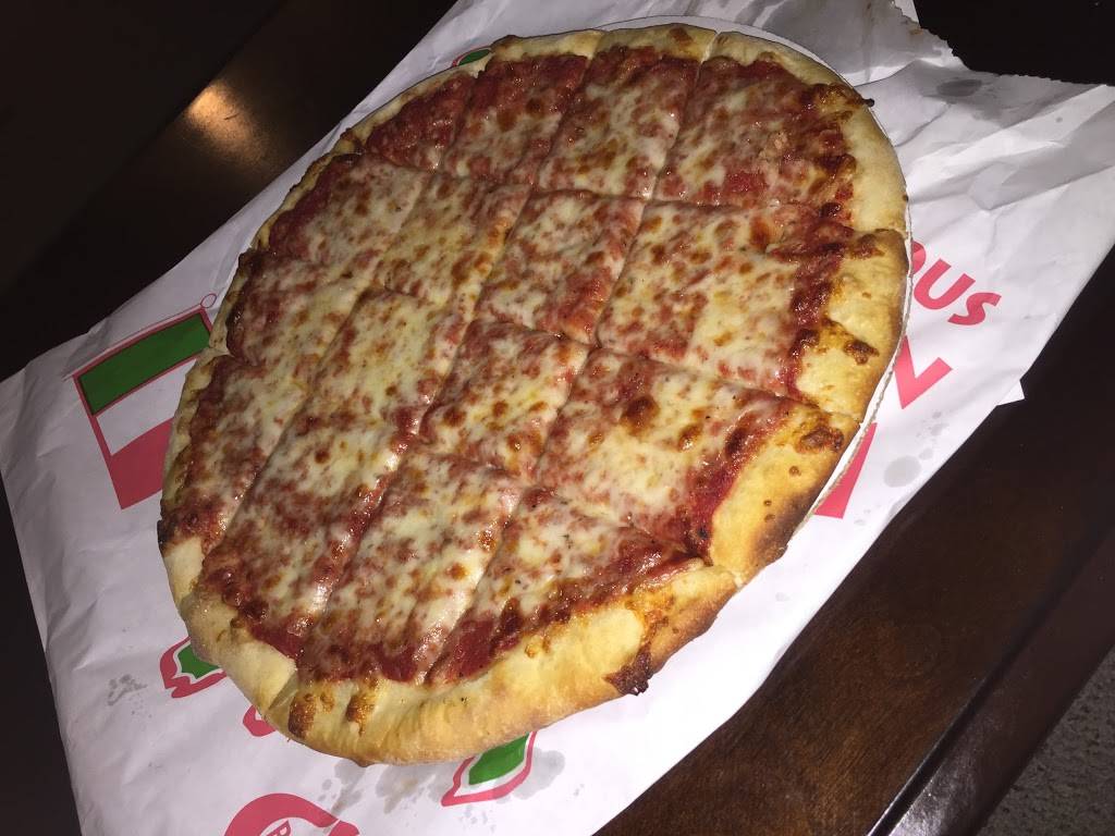 Squigis Pizza of Griffith | restaurant | 106 S Broad St, Griffith, IN 46319, USA | 2199246000 OR +1 219-924-6000