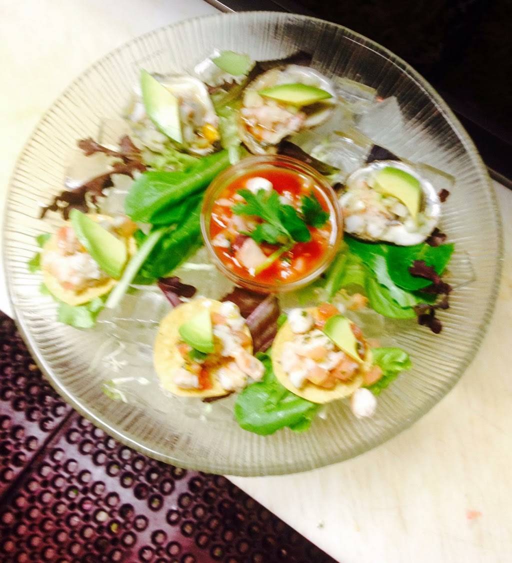 Zoes Place Food Truck | restaurant | 4637 Market St, San Diego, CA 92102, USA | 6197196884 OR +1 619-719-6884