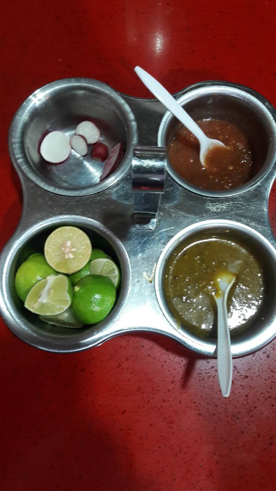 Tacos El Chino | restaurant | 22710, Ensenada - Rosarito 286, Predios Urbanos, 22710 Rosarito, B.C., Mexico | 016611256842 OR +52 661 125 6842