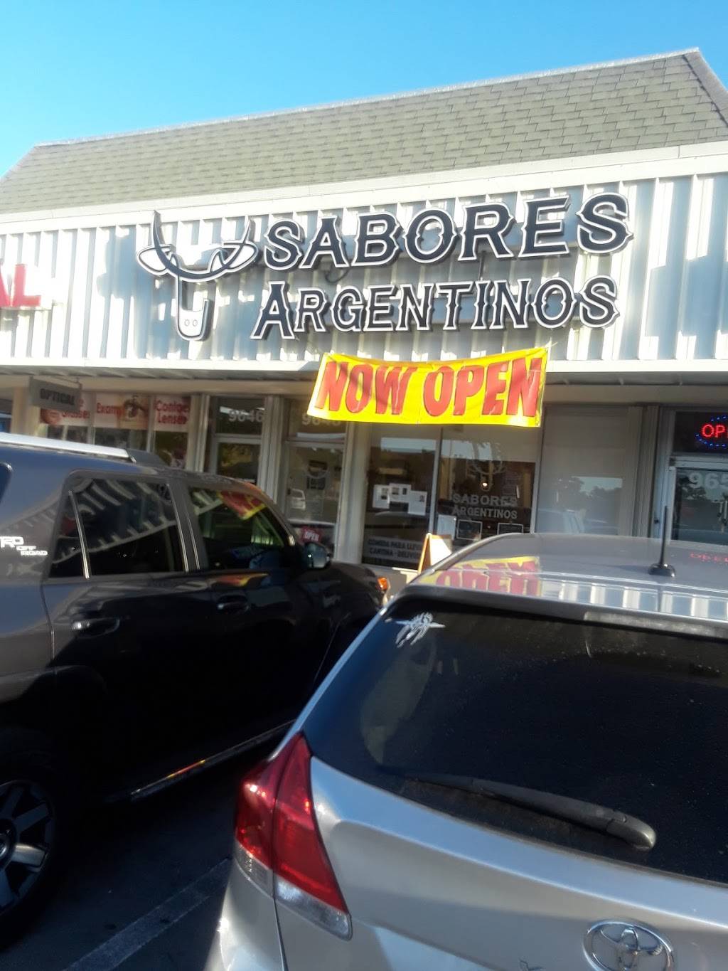 Sabores Argentinos | restaurant | 9648 SW 24th St, Miami, FL 33165, USA | 7863602110 OR +1 786-360-2110