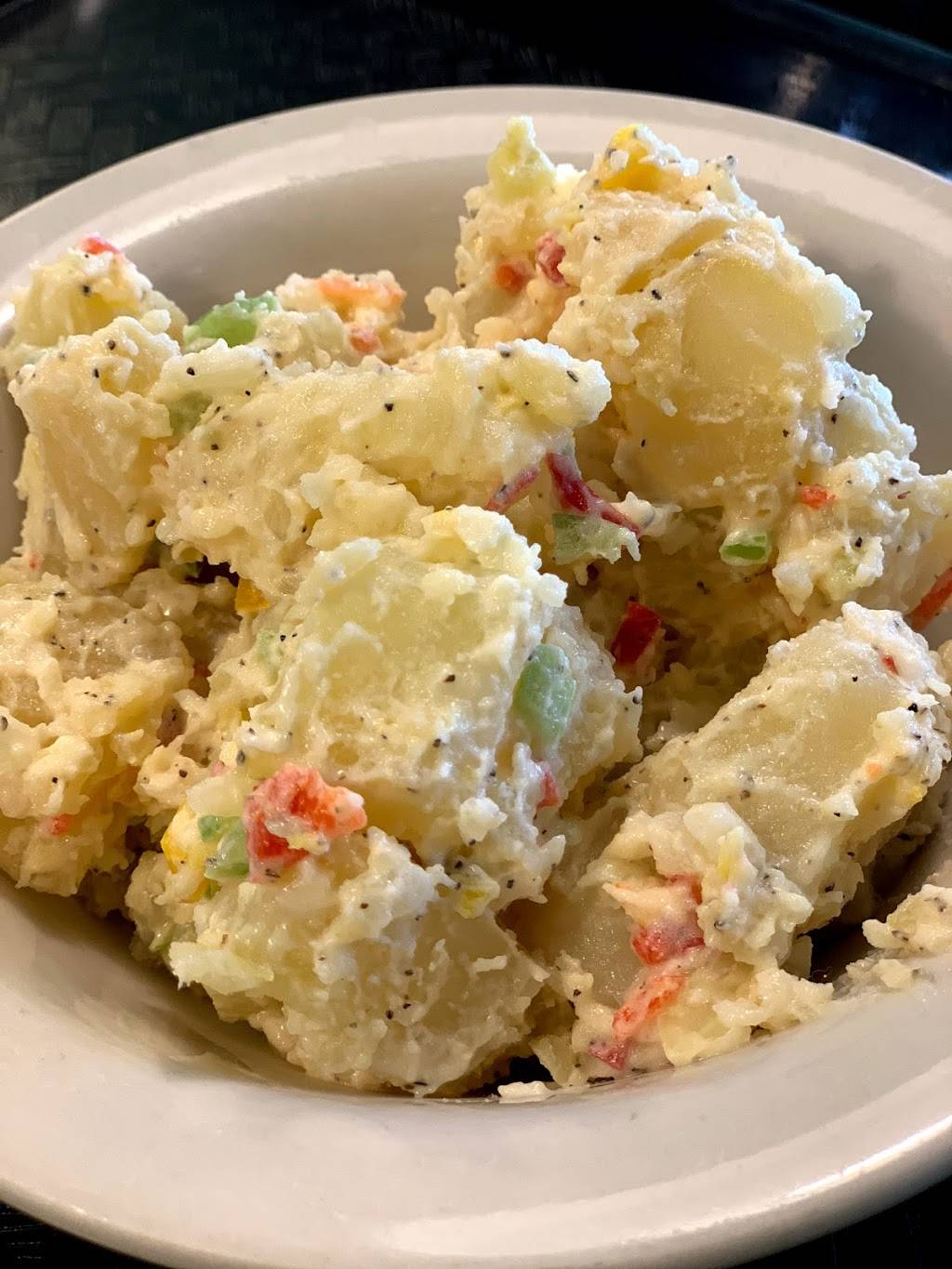 Pots & Pans Jamaican Cuisine | restaurant | 325 S Main St, Akron, OH 44308, USA | 2347062300 OR +1 234-706-2300