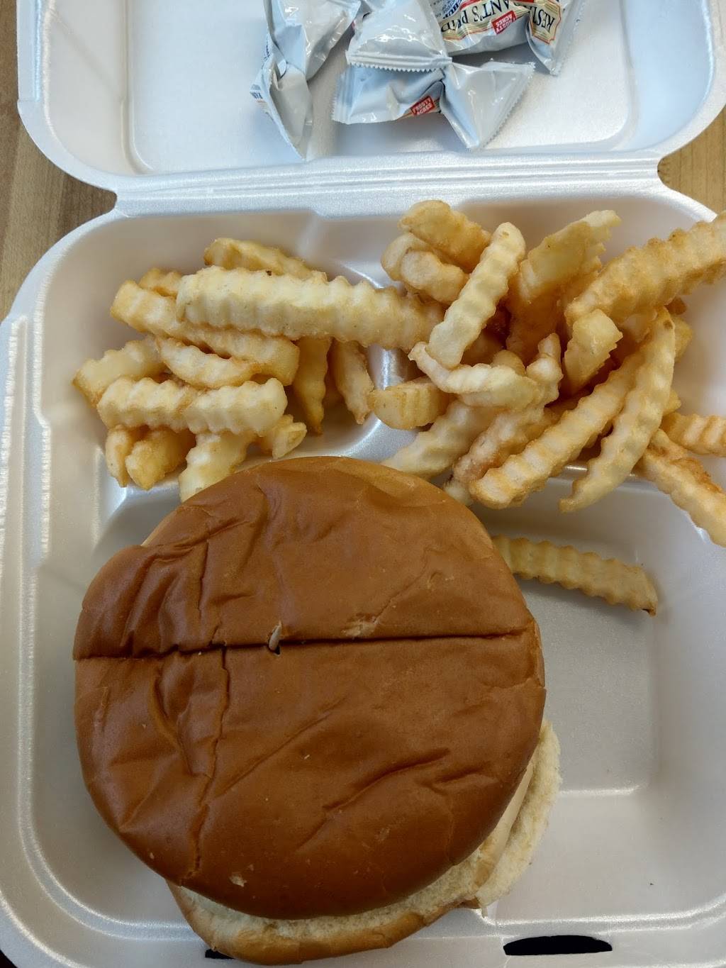 Browns Dairy Bar | restaurant | 27210 TN-108, Gruetli-Laager, TN 37339, USA | 9317795168 OR +1 931-779-5168