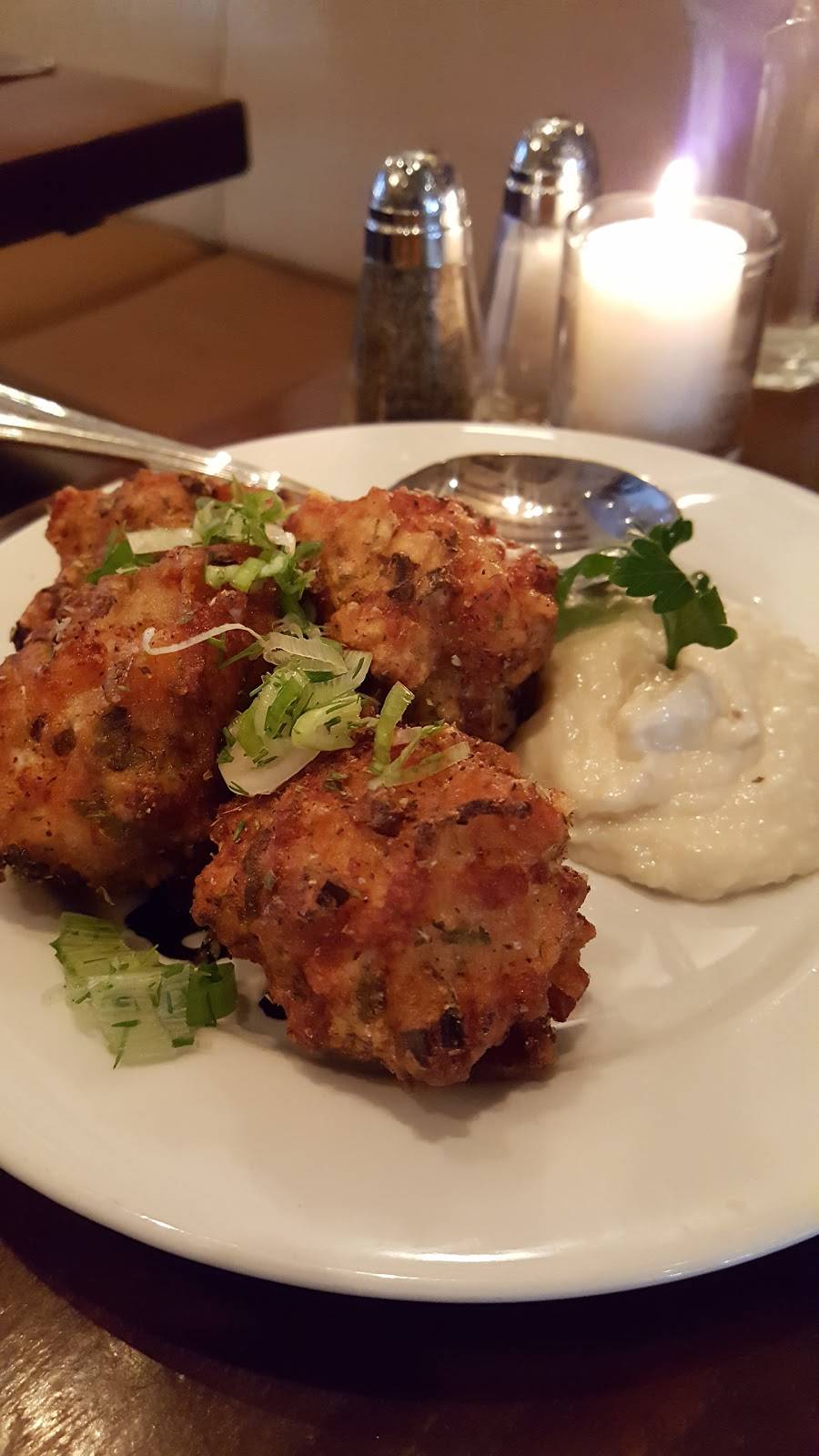 Yefsi Estiatorio | restaurant | 1481 York Ave, New York, NY 10075, USA | 2125350293 OR +1 212-535-0293