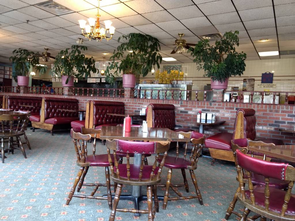 Deli King Restaurant | meal takeaway | 885 Main St, Tewksbury, MA 01876, USA | 9788583855 OR +1 978-858-3855