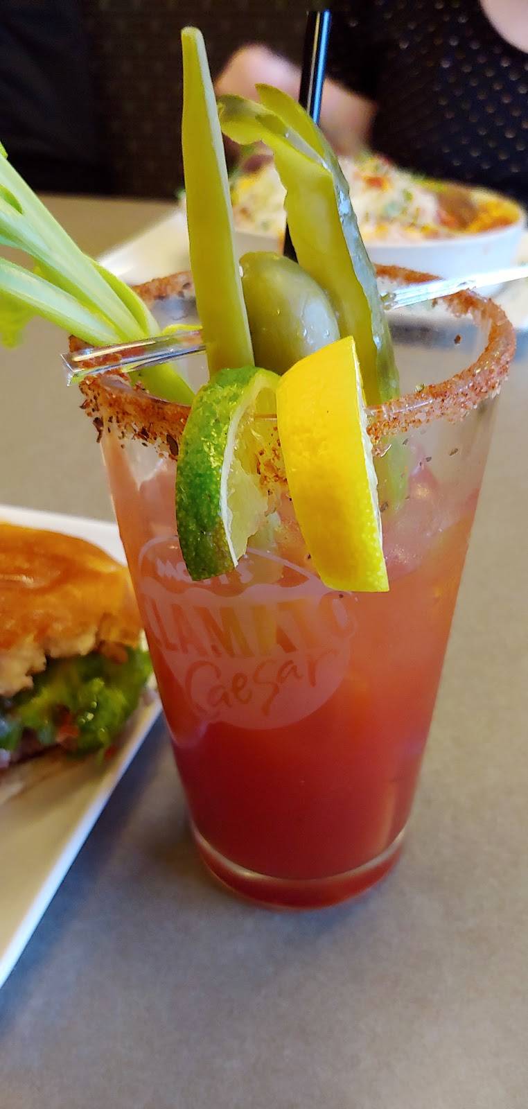 Jose’s Bar and Grill | restaurant | 215 Talbot St W, Leamington, ON N8H 1N8, Canada | 5193220182 OR +1 519-322-0182