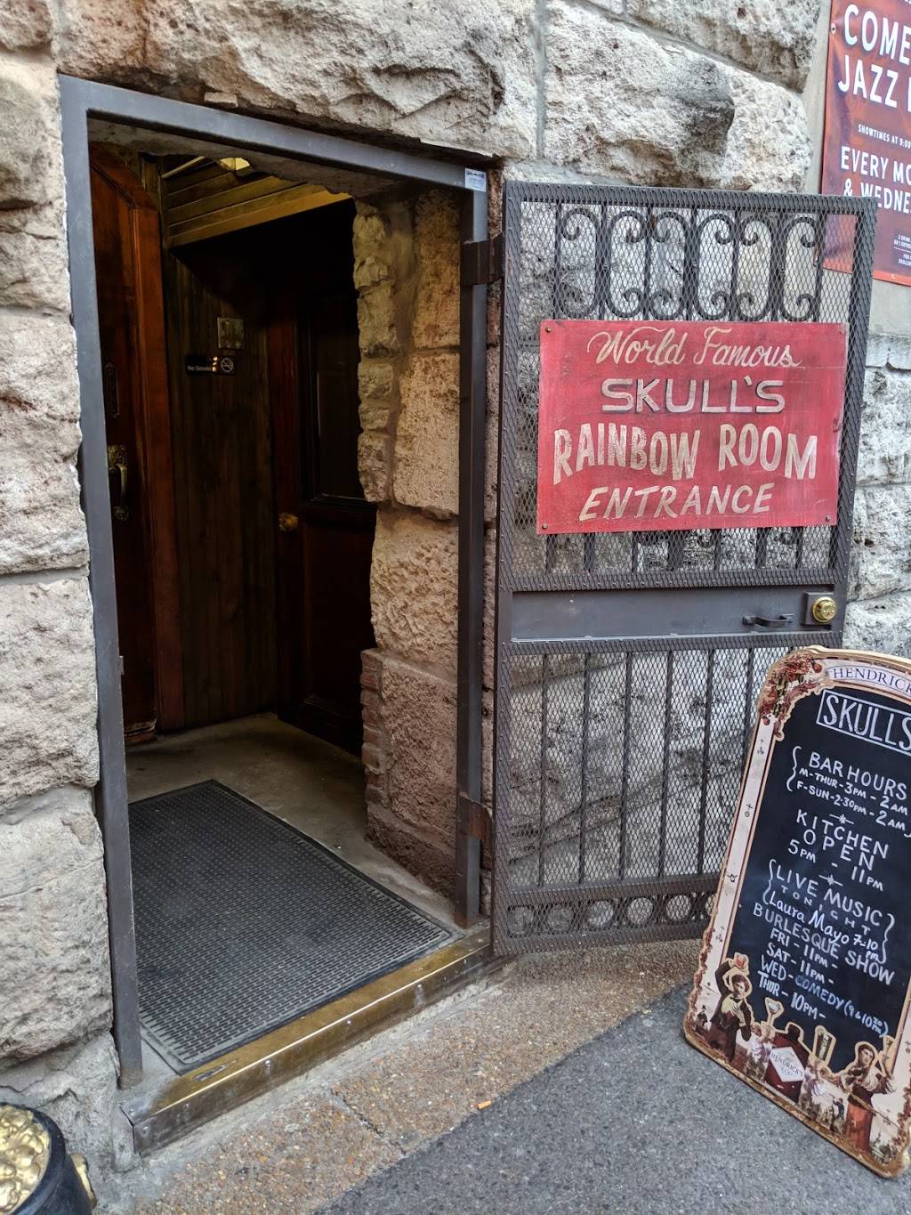 Skulls Rainbow Room | restaurant | 222 Printers Alley, Nashville, TN 37201, USA | 6158109631 OR +1 615-810-9631