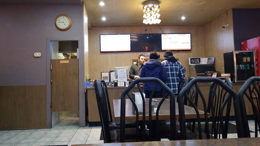 The Kebob | restaurant | 3417 Derry Rd E, Mississauga, ON L4T 1A8, Canada | 9056782324 OR +1 905-678-2324