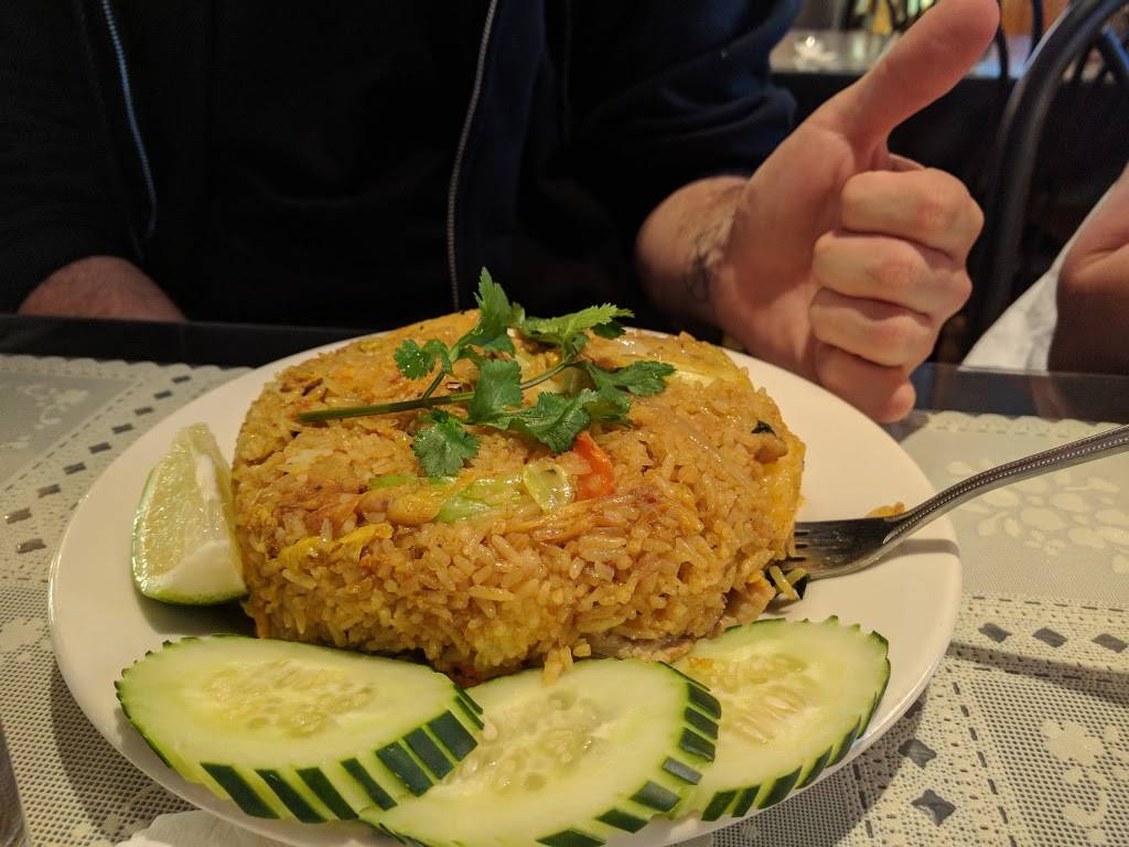 Thai Cuisine II | restaurant | 4201 Central Ave NE, Albuquerque, NM 87108, USA | 5052323200 OR +1 505-232-3200