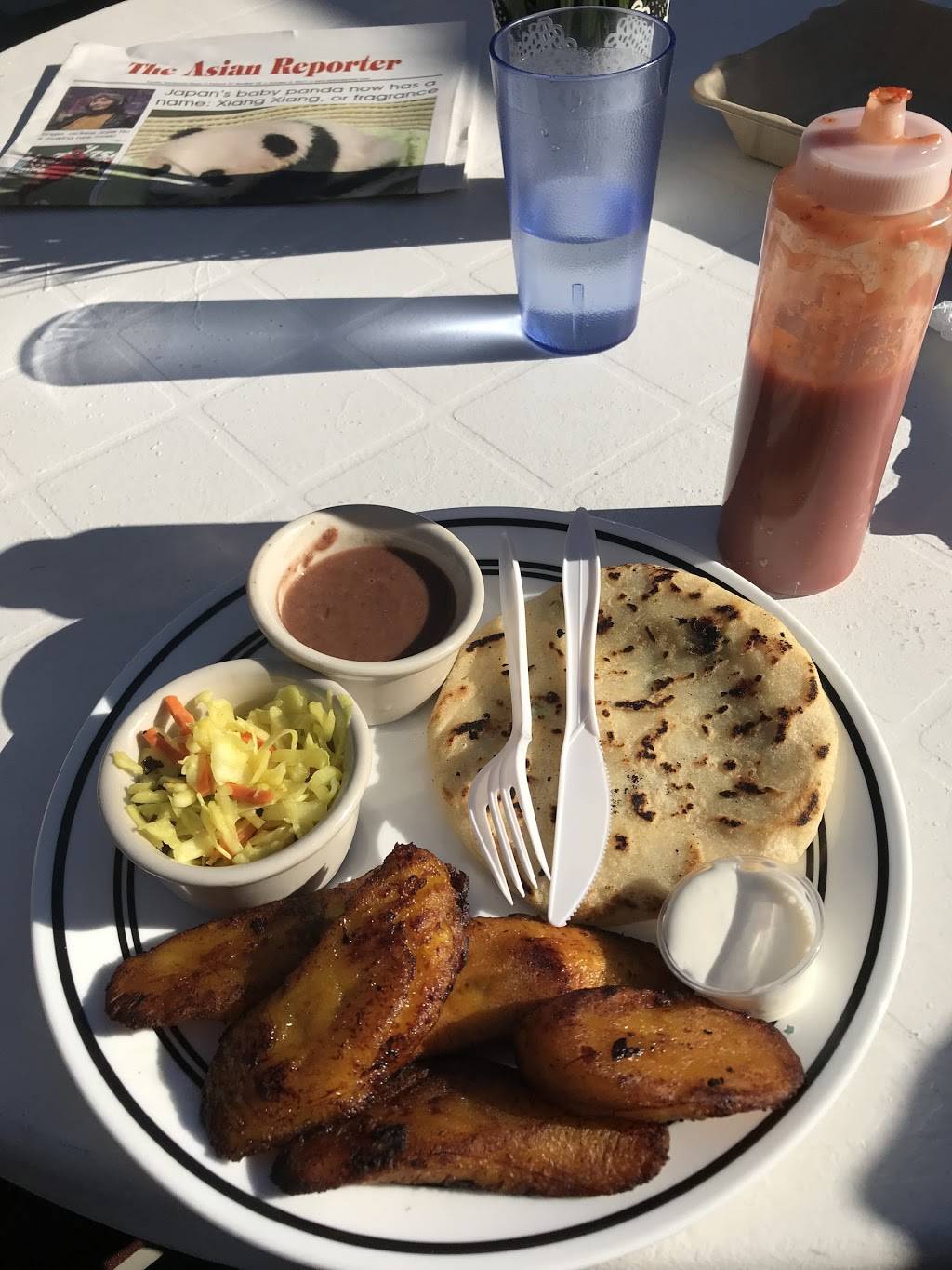 LA puerta Pdx Salvadorian Street Food | restaurant | 1331 N Killingsworth St, Portland, OR 97217, USA | 3608203522 OR +1 360-820-3522