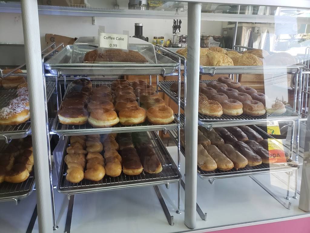 Pams Donuts and Ice Cream | bakery | 13003 Van Nuys Blvd unit L, Pacoima, CA 91331, USA | 7737155470 OR +1 773-715-5470