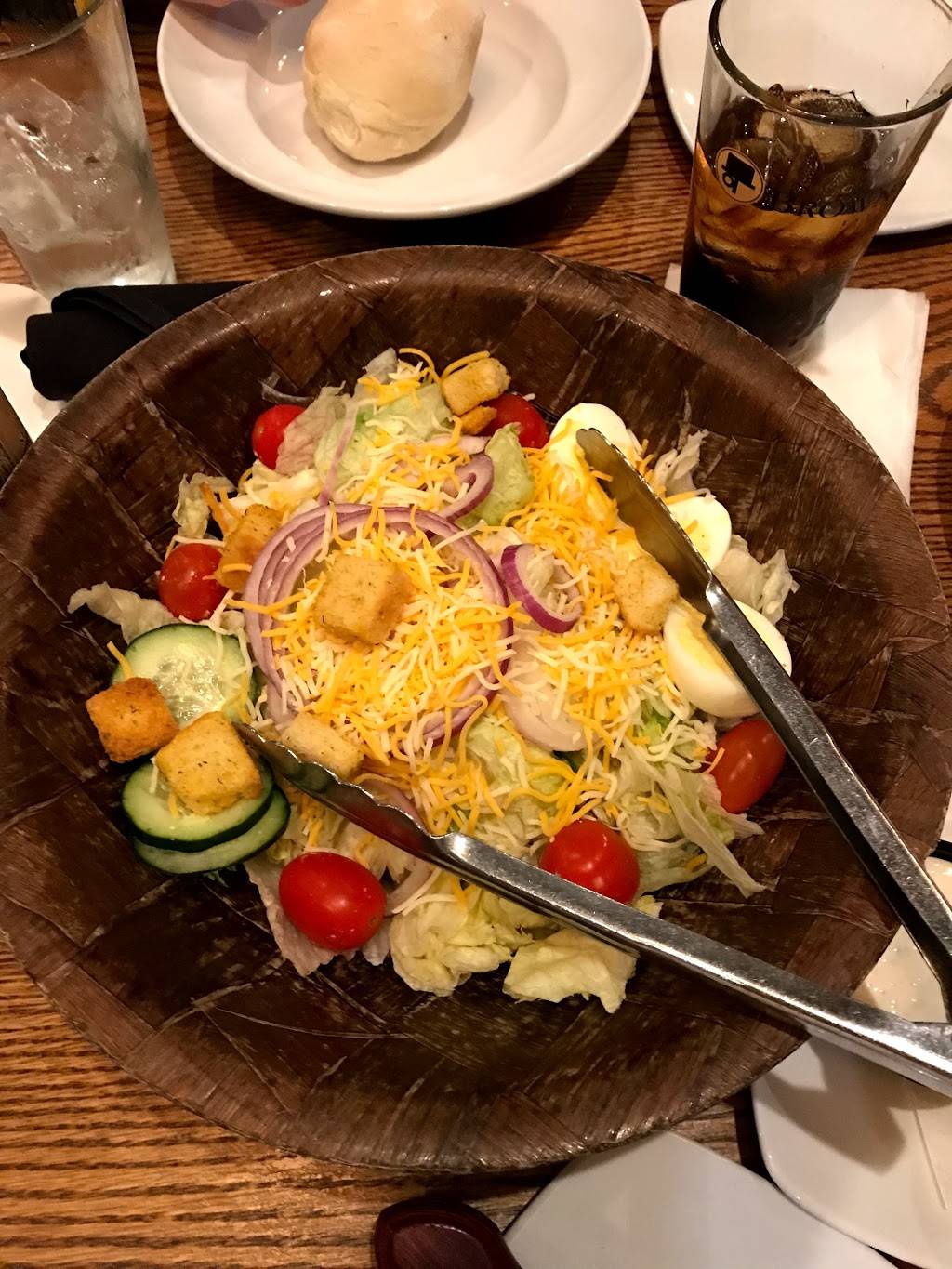 Brown Derby Lyndhurst | restaurant | 5370 Mayfield Rd, Cleveland, OH 44124, USA | 4407201173 OR +1 440-720-1173