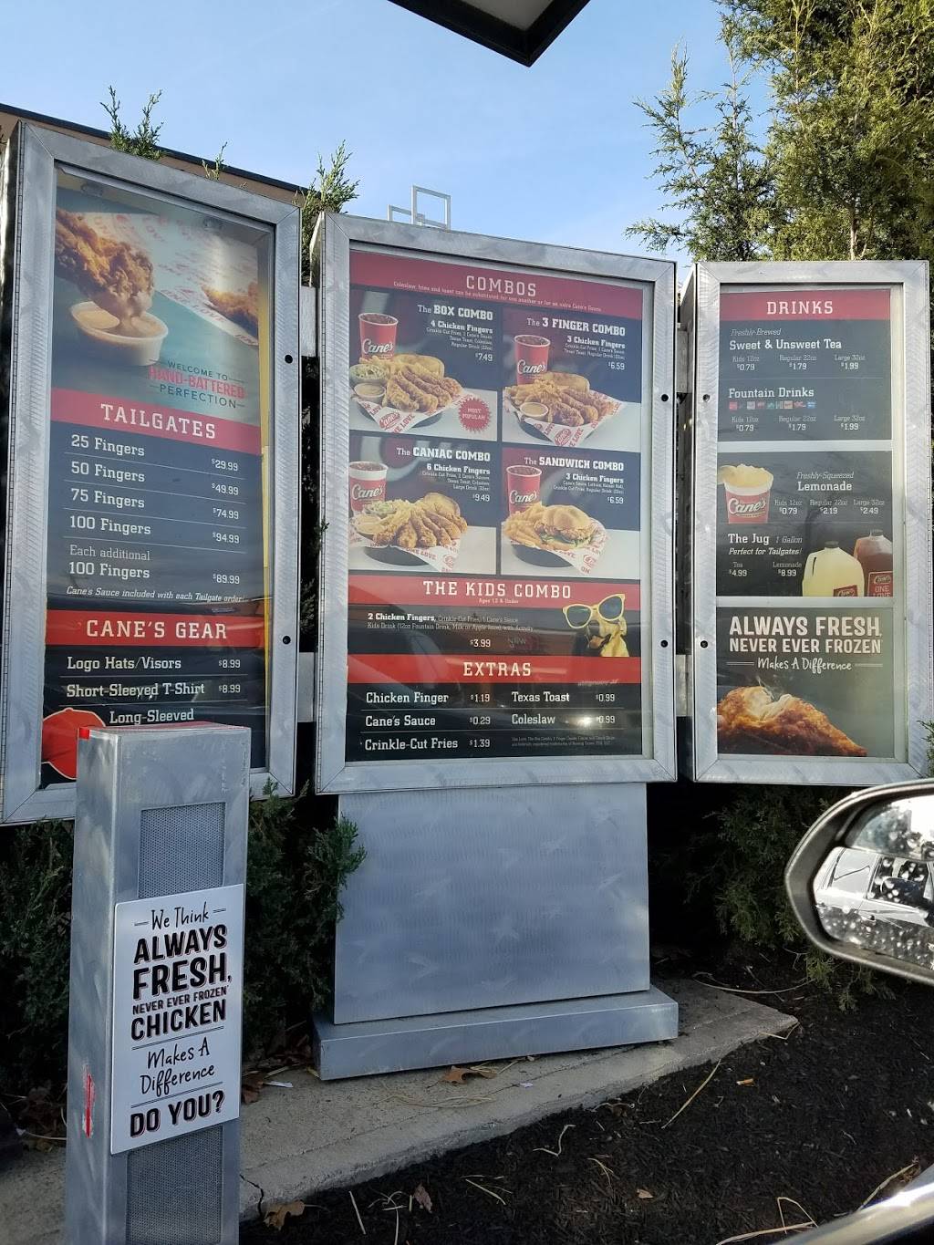 Raising Canes Chicken Fingers | restaurant | 2085 Polaris Pkwy, Columbus, OH 43240, USA | 6148470900 OR +1 614-847-0900