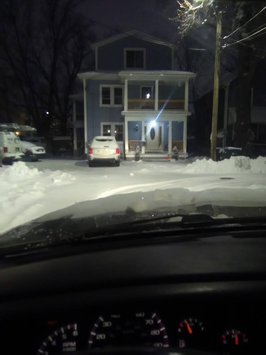 Antojitos El Quetzal Taco Loco | restaurant | 447 Hartford Ave, Providence, RI 02909, USA | 4018312396 OR +1 401-831-2396