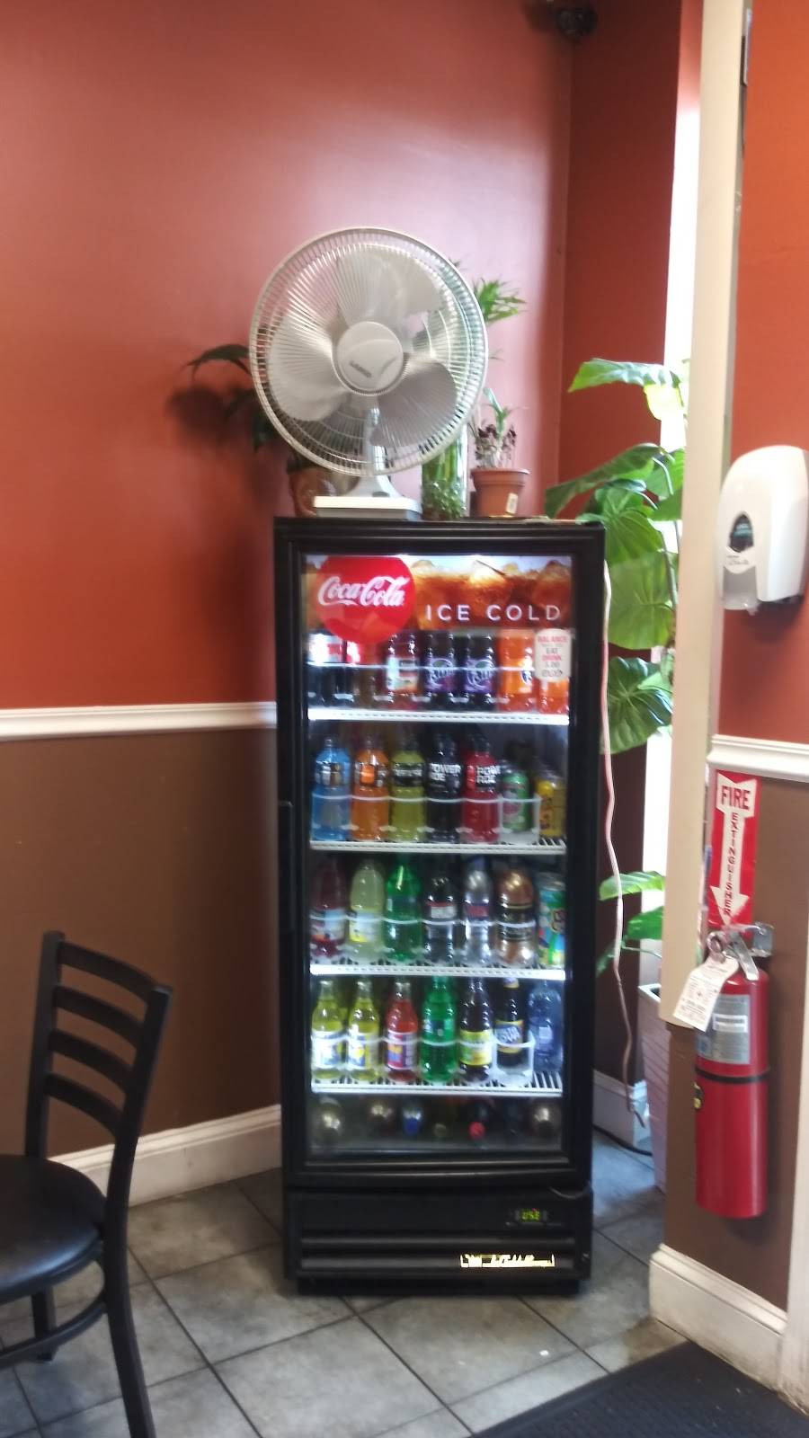 Oasis Caribbean Cuisine | restaurant | 487 Washington St, Norwood, MA 02062, USA | 7813520061 OR +1 781-352-0061