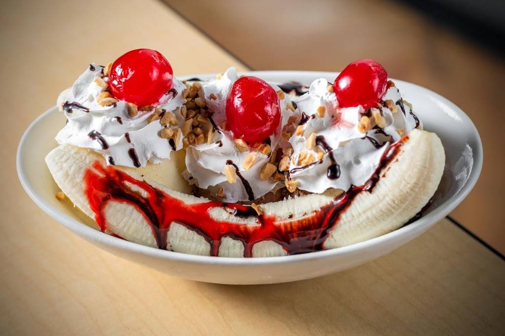 Fruit Paradise | restaurant | 2355 N Milwaukee Ave, Chicago, IL 60647, USA | 7736767321 OR +1 773-676-7321