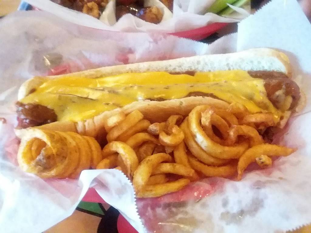 Wings Etc. | restaurant | 135 Sheridan Rd, Noblesville, IN 46060, USA | 3177709464 OR +1 317-770-9464