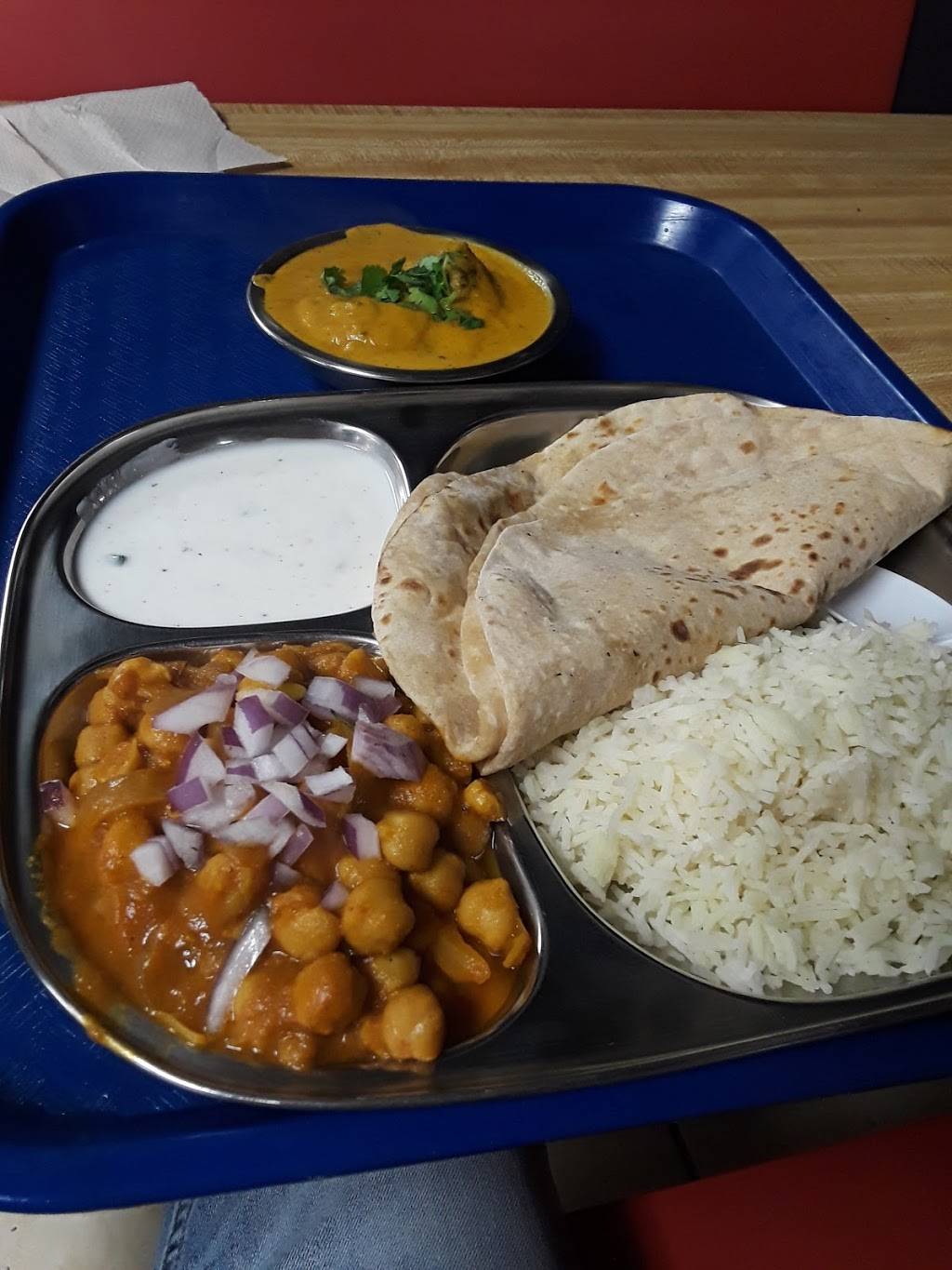 Dosa Express | restaurant | 128 Locust Ln, State College, PA 16801, USA | 8142312000 OR +1 814-231-2000