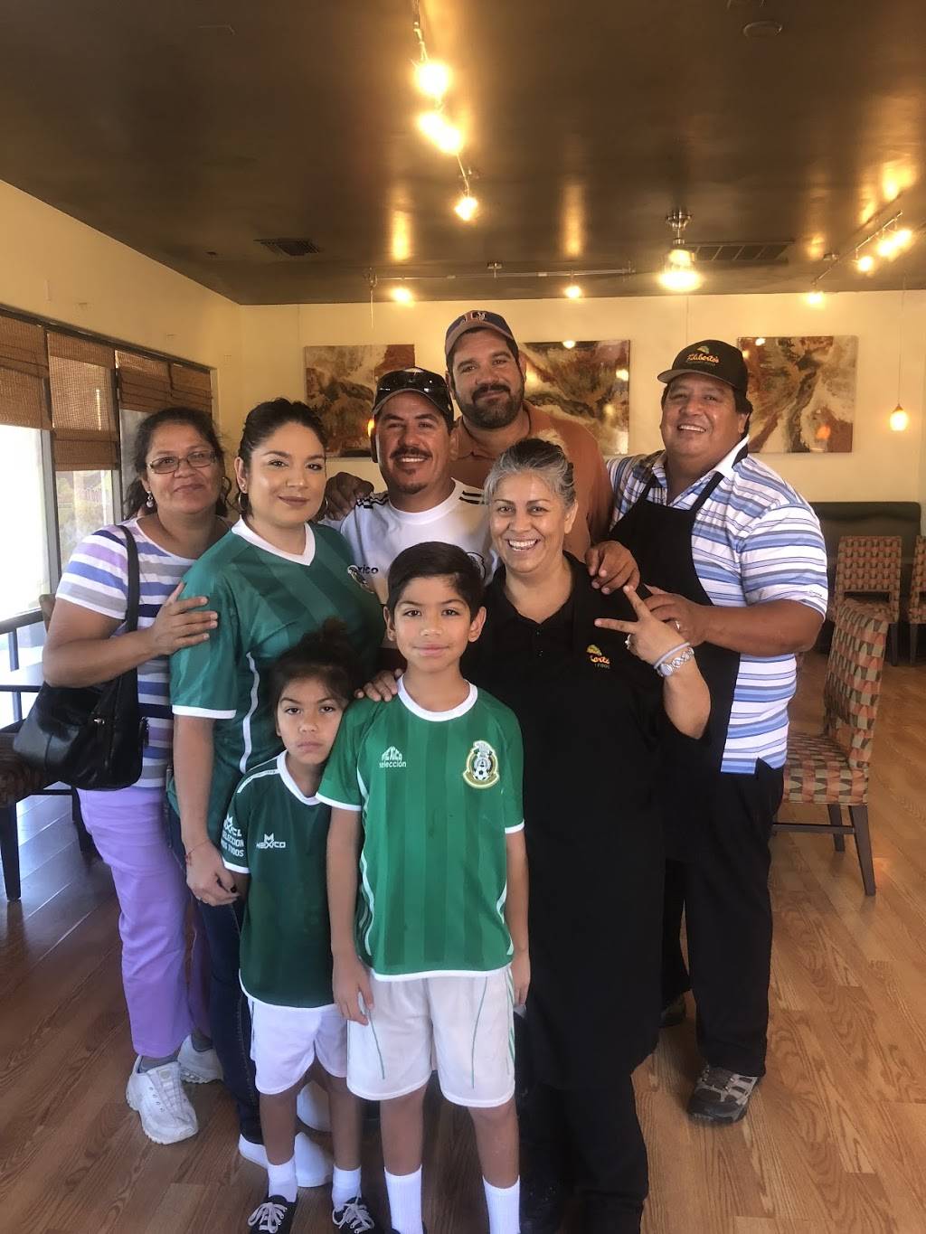 Filiberto’s Mexican Food | restaurant | 6554 E Cave Creek Rd #14, Cave Creek, AZ 85331, USA | 4804882055 OR +1 480-488-2055