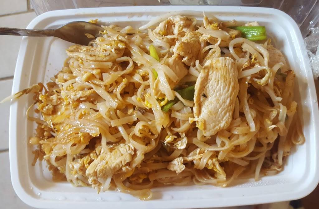 Thai Kitchen St. Charles | restaurant | 2436 W Clay St, St Charles, MO 63301, USA | 6367575499 OR +1 636-757-5499