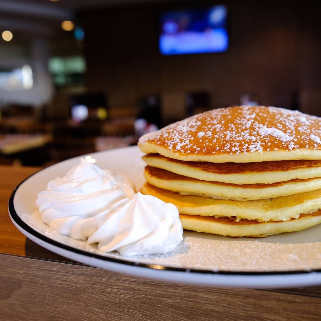 Nickels Deli | restaurant | 480 Boulevard de Sainte-Adèle, Sainte-Adèle, QC J0R 1L0, Canada | 4502299553 OR +1 450-229-9553