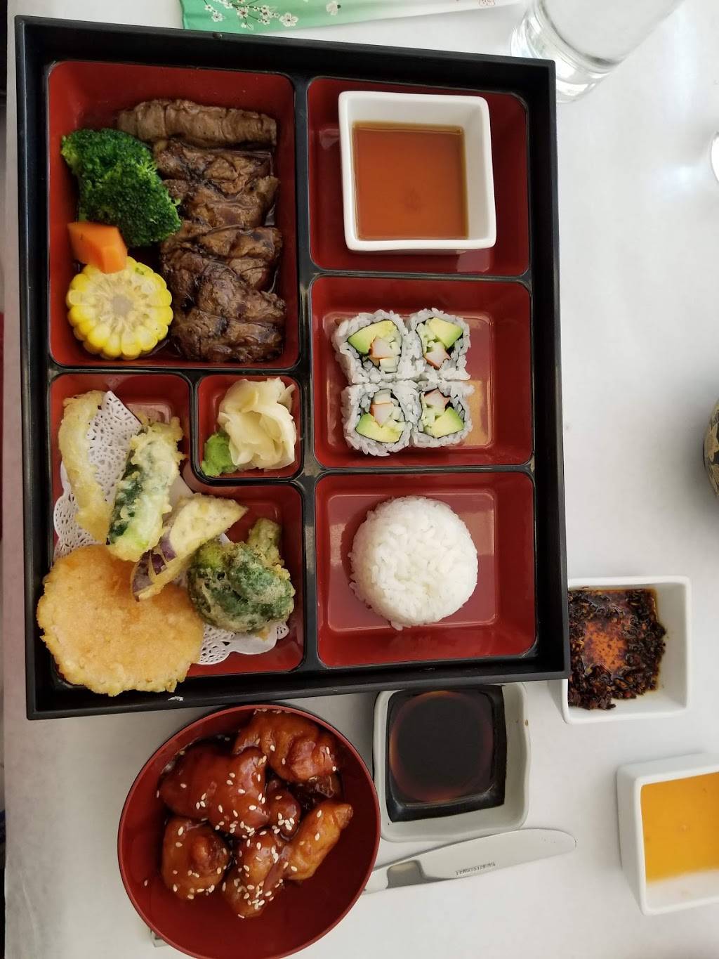 Japanica | restaurant | 190-11 Union Tpke, Flushing, NY 11366, USA | 7187401675 OR +1 718-740-1675