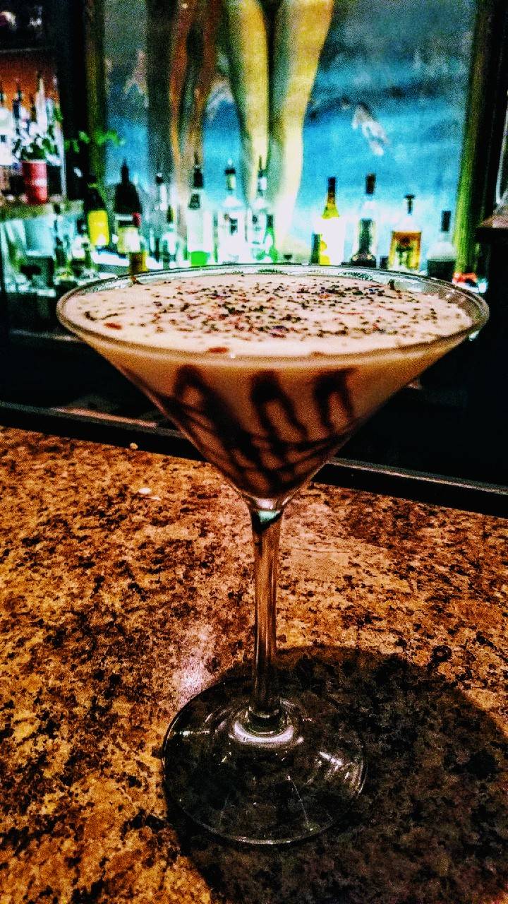 Bossanova | restaurant | 112 W 3rd St, Alton, IL 62002, USA | 6184621175 OR +1 618-462-1175