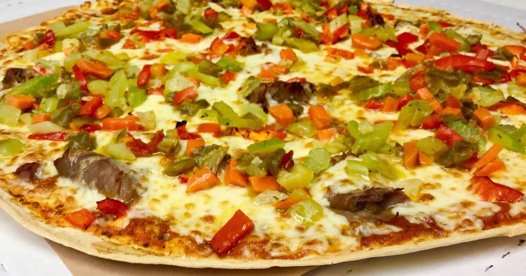 Luis Pizza | restaurant | W3410 S Lake Shore Dr, Lake Geneva, WI 53147, USA | 2622486810 OR +1 262-248-6810