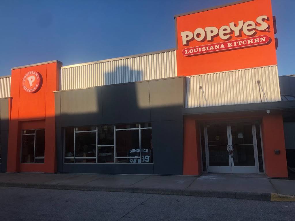 Popeyes Lousiana Kitchen | restaurant | 1350 16th St E, Owen Sound, ON N4K 6N7, Canada | 5193727355 OR +1 519-372-7355