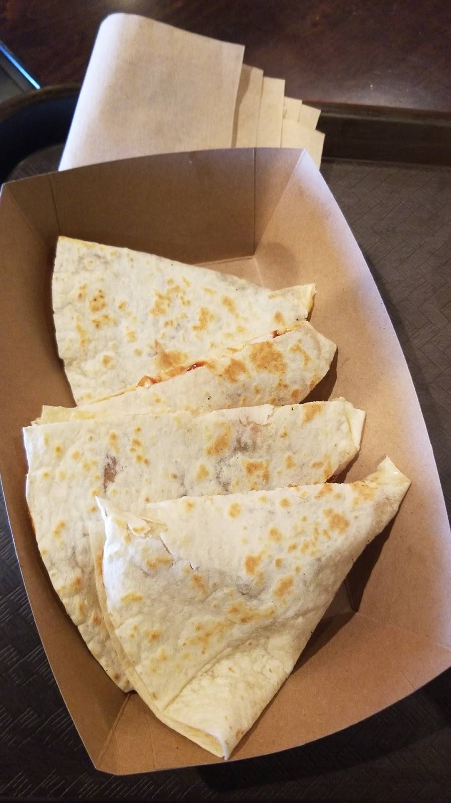 California Tortilla | restaurant | 263 Spectrum Ave, Gaithersburg, MD 20879, USA | 2405414170 OR +1 240-541-4170