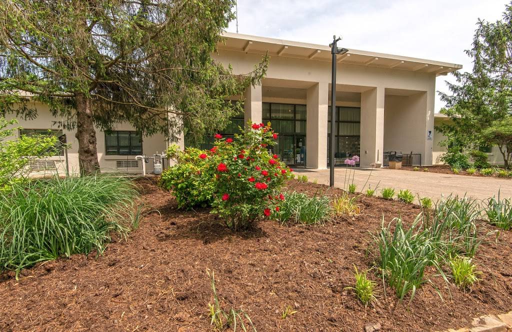 Kenlake State Resort Park | restaurant | 542 Kenlake Rd, Hardin, KY 42048, USA | 2704742211 OR +1 270-474-2211