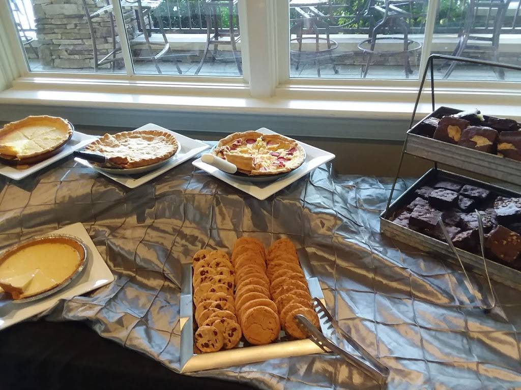 The Eagles Nest Restaurant at The Tillery Tradition Country Clu | restaurant | 214 Tradition Dr, Mt Gilead, NC 27306, USA | 9104395578 OR +1 910-439-5578