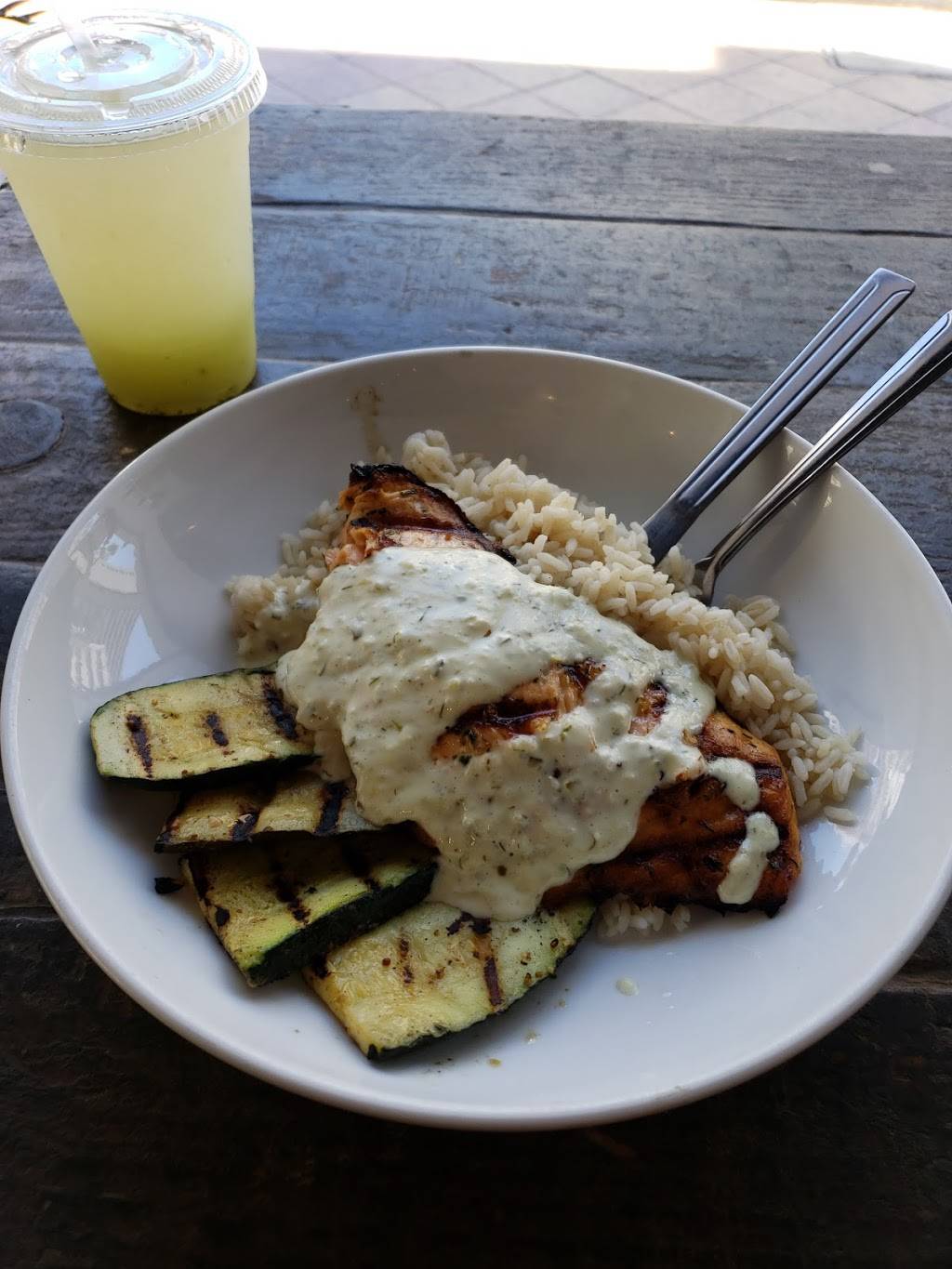 Pier 76 Fish Grill | restaurant | 95 Pine Ave, Long Beach, CA 90802, USA | 5629831776 OR +1 562-983-1776