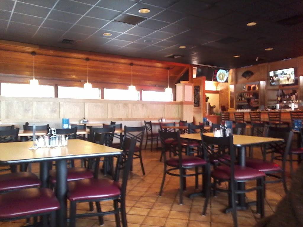 Chop Chop Grill | restaurant | 2112 Wade Hampton Blvd, Greenville, SC 29615, USA | 8642684567 OR +1 864-268-4567