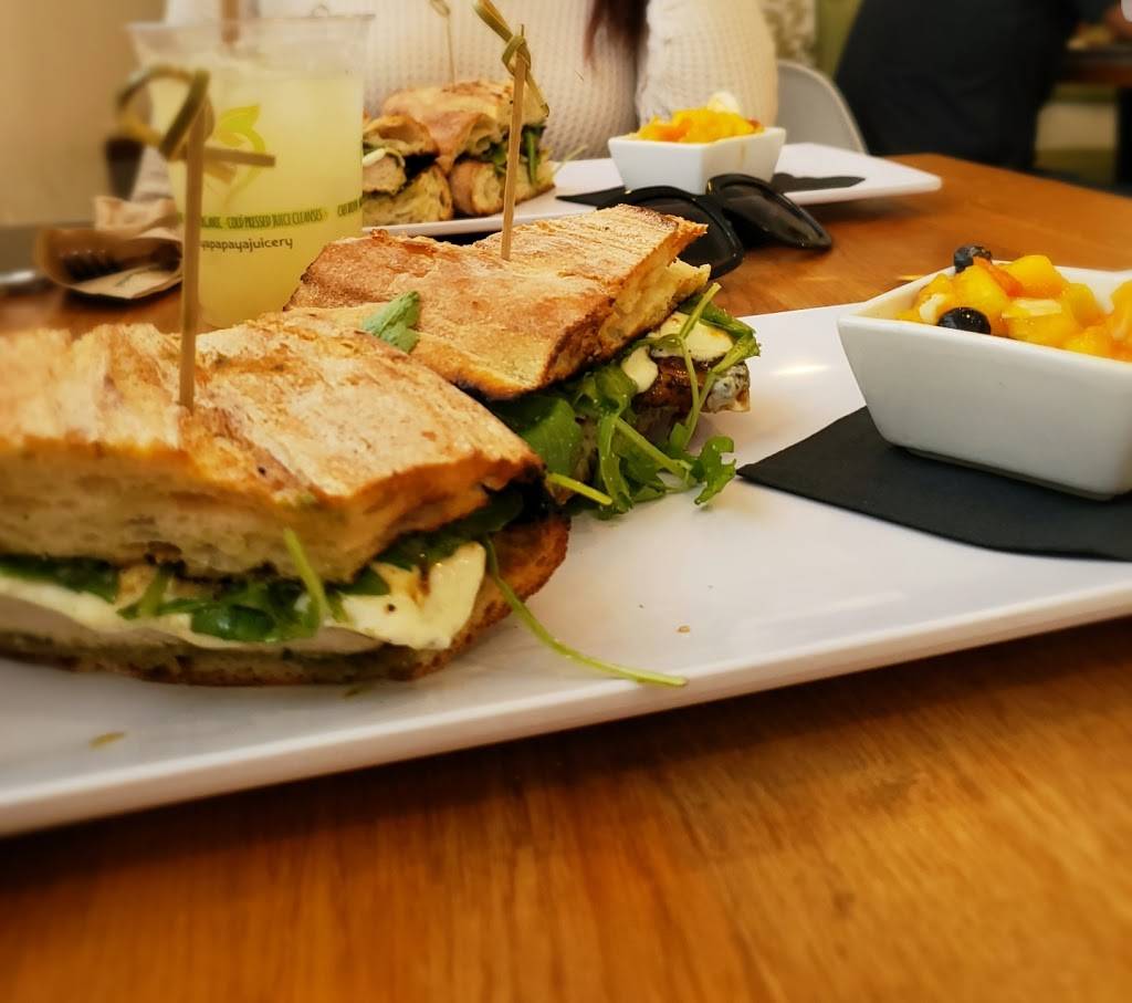 Myapapaya on the river | restaurant | 2528 N Federal Hwy, Fort Lauderdale, FL 33305, USA | 9546337070 OR +1 954-633-7070