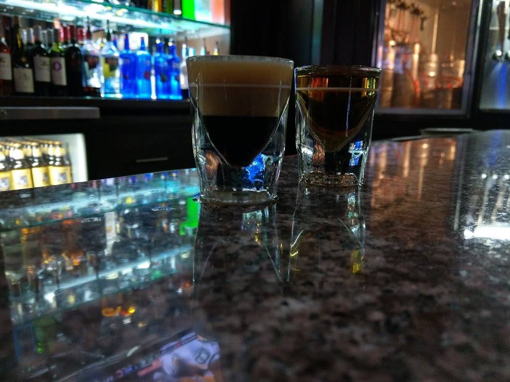 The Glen Bar & Grill | restaurant | 13132 Garden Grove Blvd, Garden Grove, CA 92843, USA | 7146631775 OR +1 714-663-1775