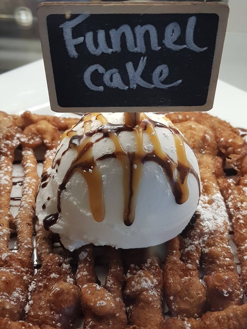 Paisans Pizzeria & Bar | restaurant | 2901 Ogden Ave, Lisle, IL 60532, USA | 6309224100 OR +1 630-922-4100