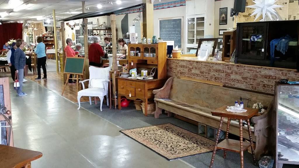 WILLow LeaVes of Hope | restaurant | 326 Jackson St, Hope, IN 47246, USA | 8125460640 OR +1 812-546-0640