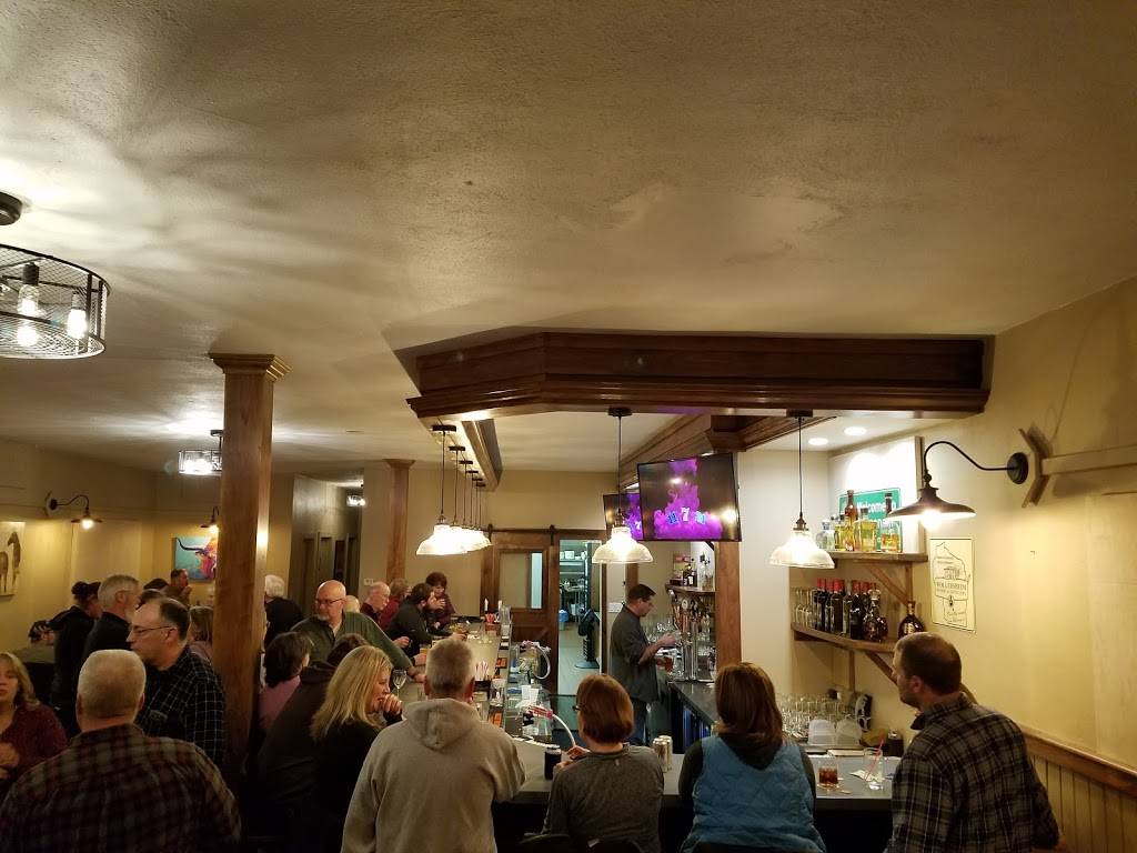 Brosi’s Pub & Eatery | restaurant | 111 W Main St, La Farge, WI 54639, USA | 6086254117 OR +1 608-625-4117