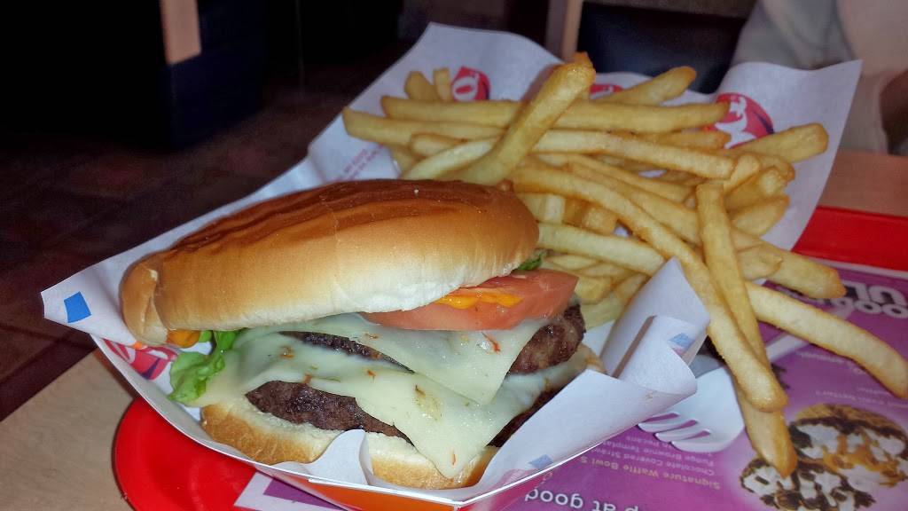 Dairy Queen Grill & Chill | restaurant | 3728 E Curry Ford Rd, Orlando, FL 32806, USA | 4078967861 OR +1 407-896-7861