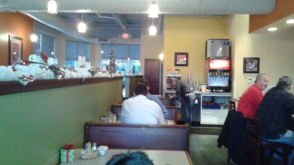 The Crossings Restaurant | restaurant | N20W22951 Watertown Rd, Waukesha, WI 53186, USA | 2625132008 OR +1 262-513-2008