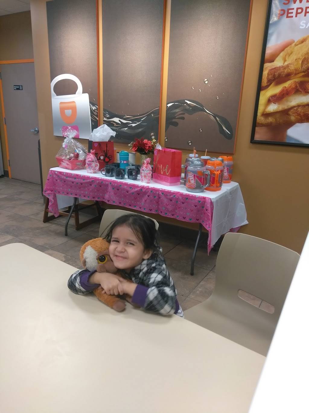 Dunkin Donuts | cafe | Walmart, 10260 S Harlem Ave, Bridgeview, IL 60455, USA | 7084992350 OR +1 708-499-2350