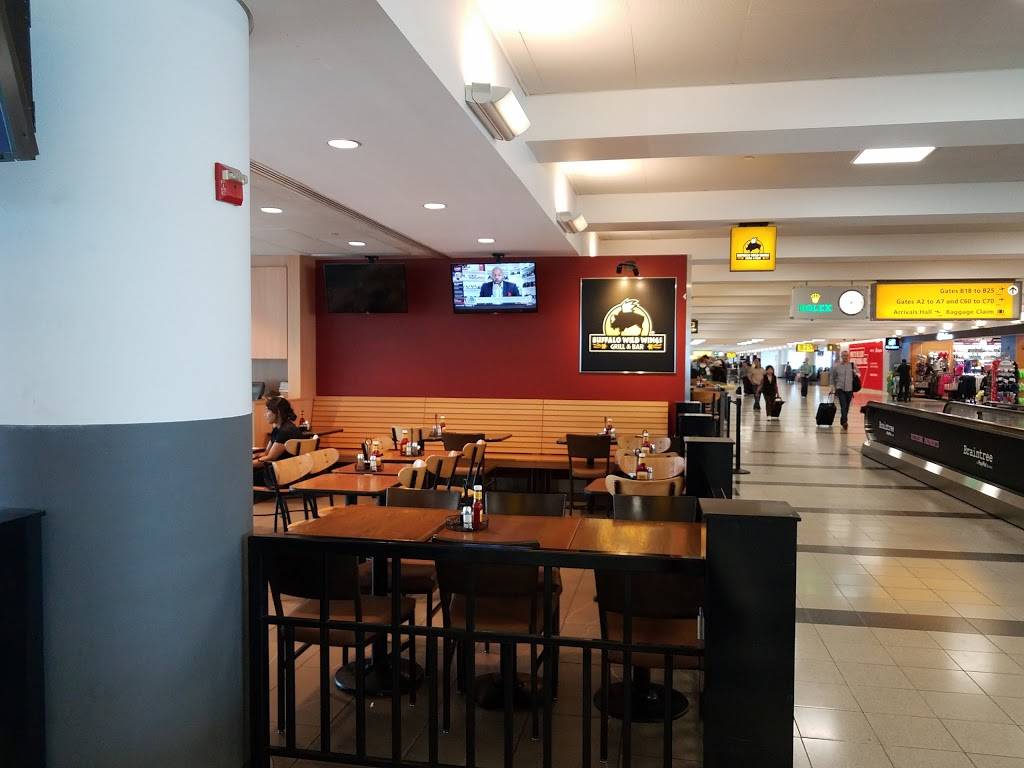 Buffalo Wild Wings | restaurant | John F. Kennedy International Airport (JFK), Terminal 4, Jamaica, NY 11430, USA | 7187514769 OR +1 718-751-4769