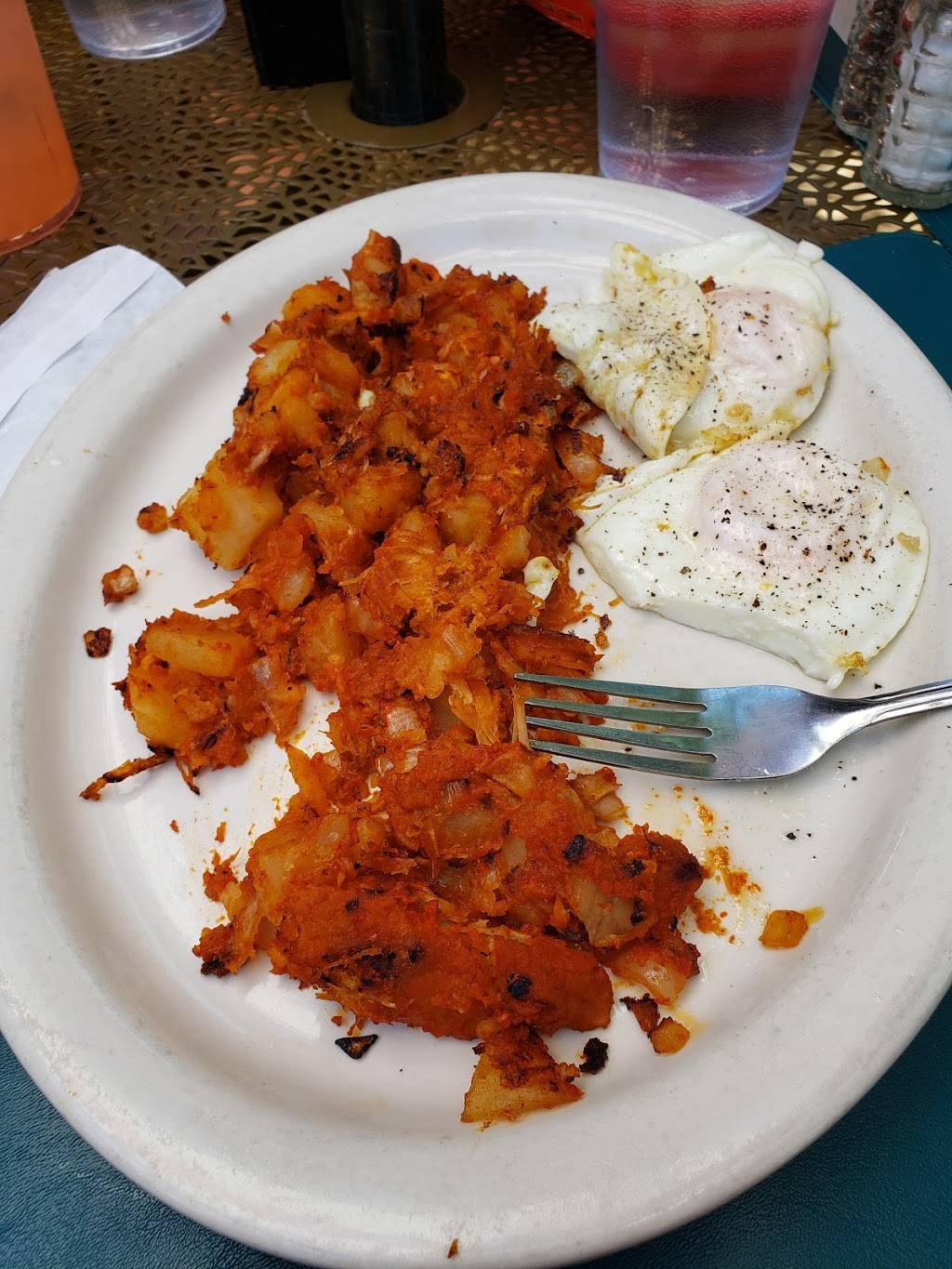 El Patio | restaurant | 3851 Rio Grande Blvd NW, Albuquerque, NM 87107, USA | 5054334499 OR +1 505-433-4499