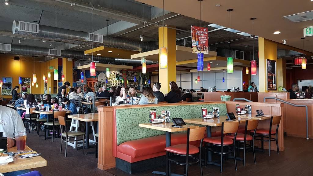 Applebees Grill + Bar | restaurant | 2770 Taylor St, San Francisco, CA 94133, USA | 4157499025 OR +1 415-749-9025