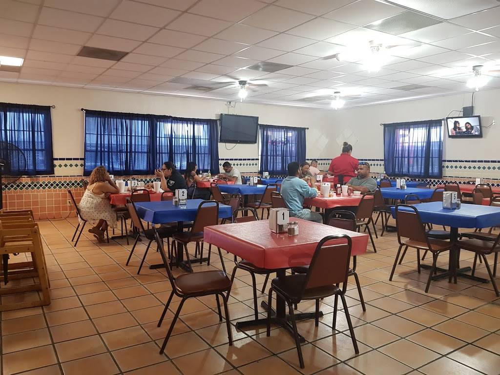 "Al Carbon" Pollos Asados | restaurant | 547 Culebra Rd, San Antonio, TX 78201, USA | 2107377400 OR +1 210-737-7400