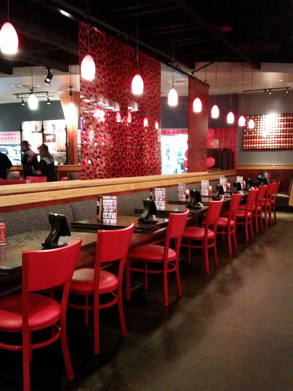 Red Robin Gourmet Burgers and Brews | restaurant | 695 East Van Asche Dr, Fayetteville, AR 72703, USA | 4795213524 OR +1 479-521-3524