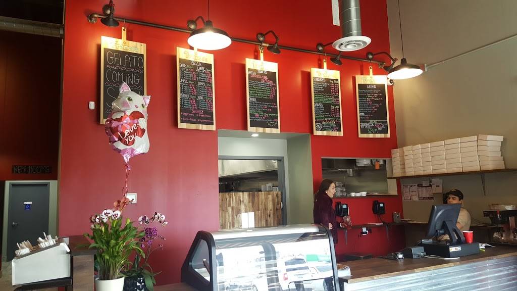 Francos East | restaurant | 1950 Lauzon Rd, Windsor, ON N8T 2Z3, Canada | 5199792378 OR +1 519-979-2378