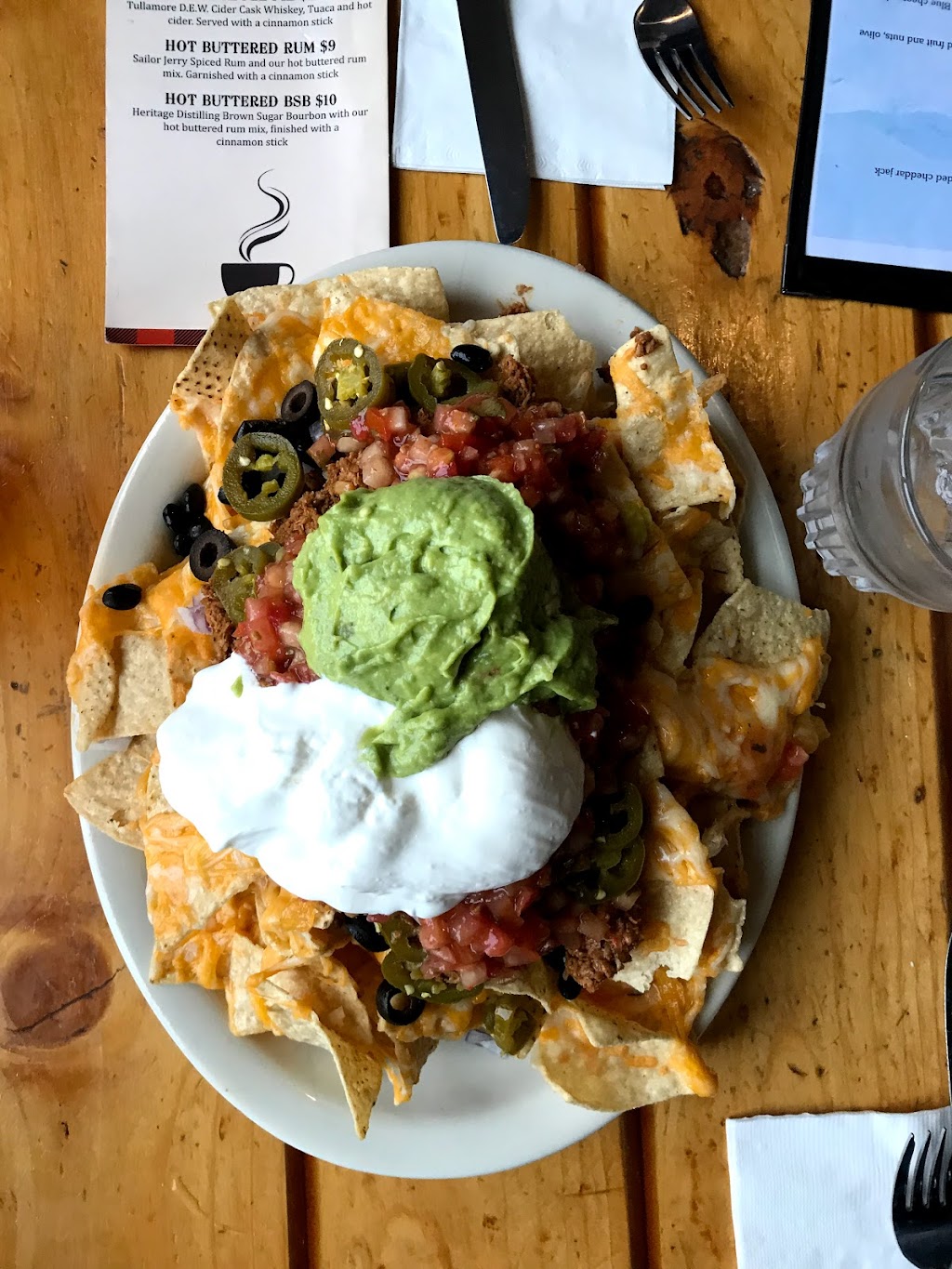 Rafters Smokehouse | restaurant | 33916 Crystal Mountain Blvd, Enumclaw, WA 98022, USA | 3606633085 OR +1 360-663-3085